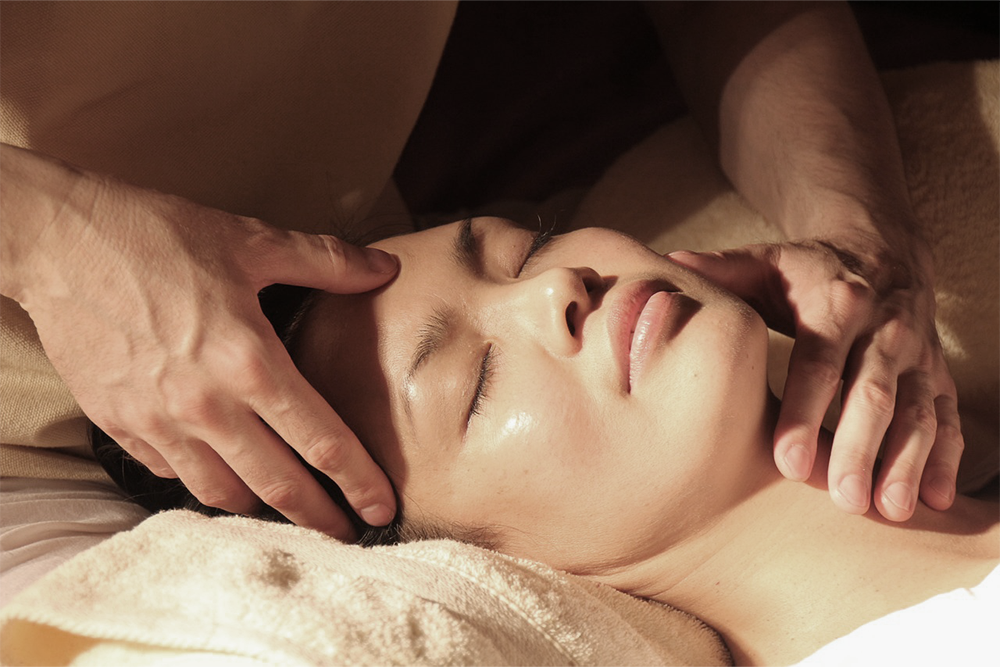 Comment sont encadrés les soins Dien Chan ?