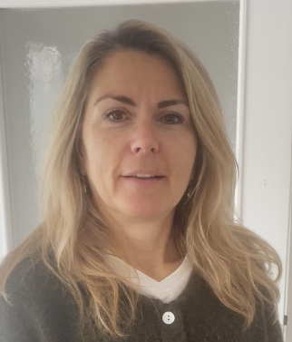 visage-detendu-massage-marie-neuville-sur-saone